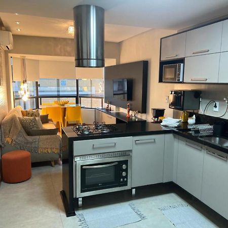 Apartamento Excelente Localizacao Na Barra -Climatizado-Garagem Salvador de Bahía Exterior foto