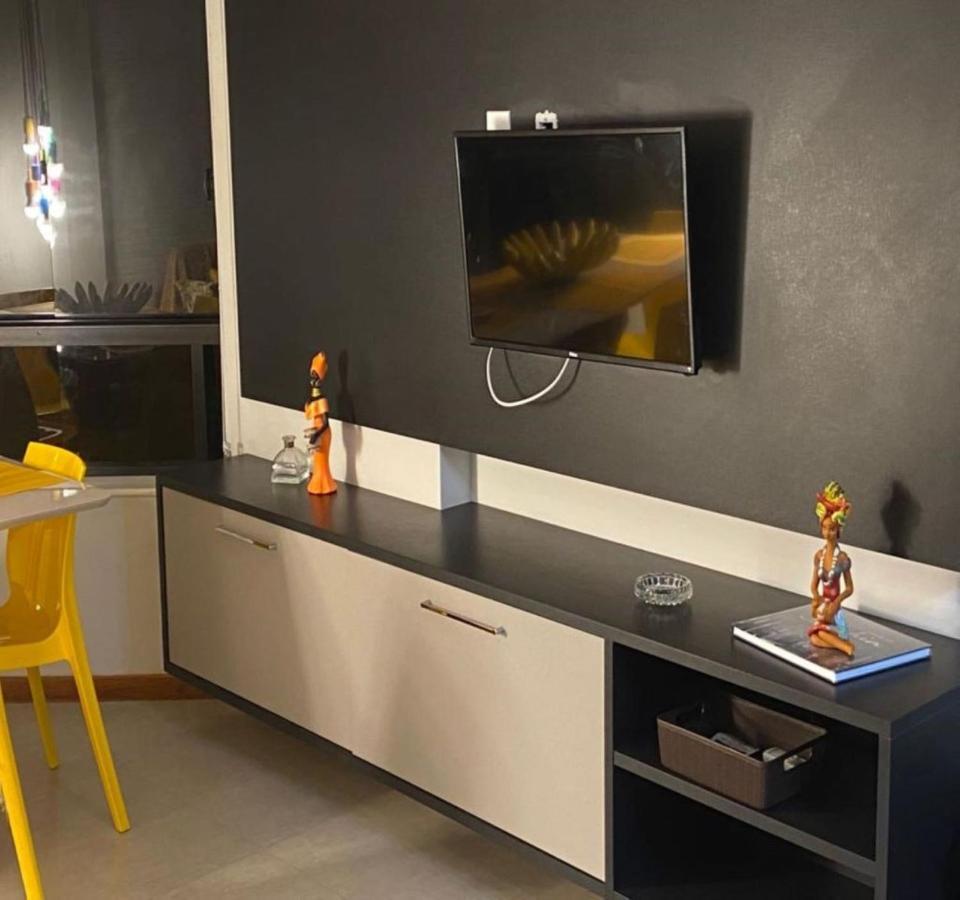 Apartamento Excelente Localizacao Na Barra -Climatizado-Garagem Salvador de Bahía Exterior foto